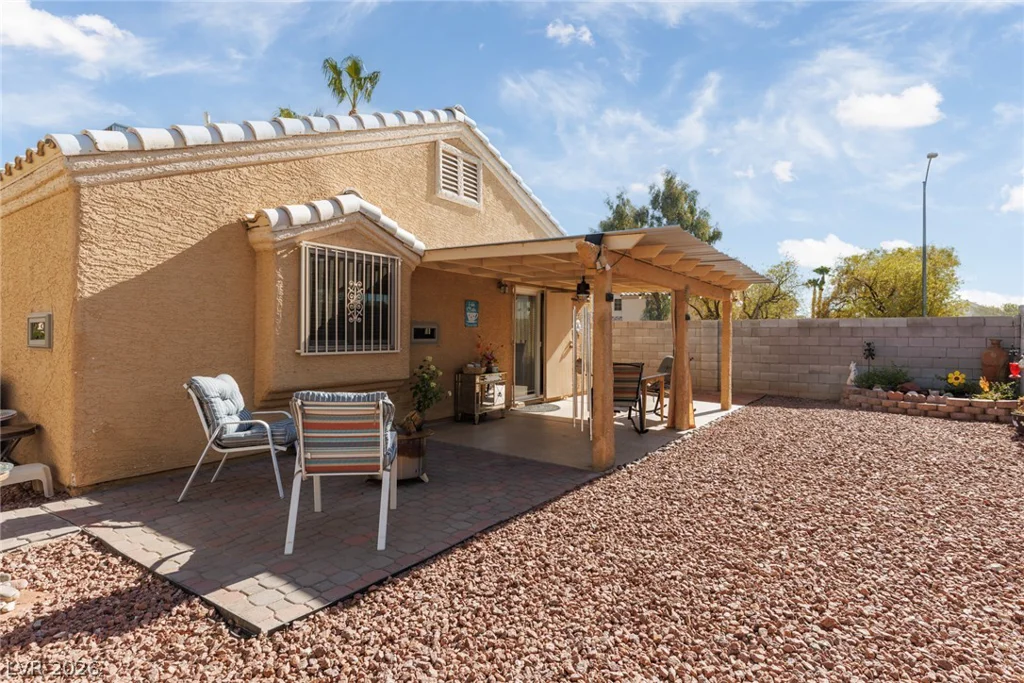 8301 Hydra, Las Vegas, NV 89128