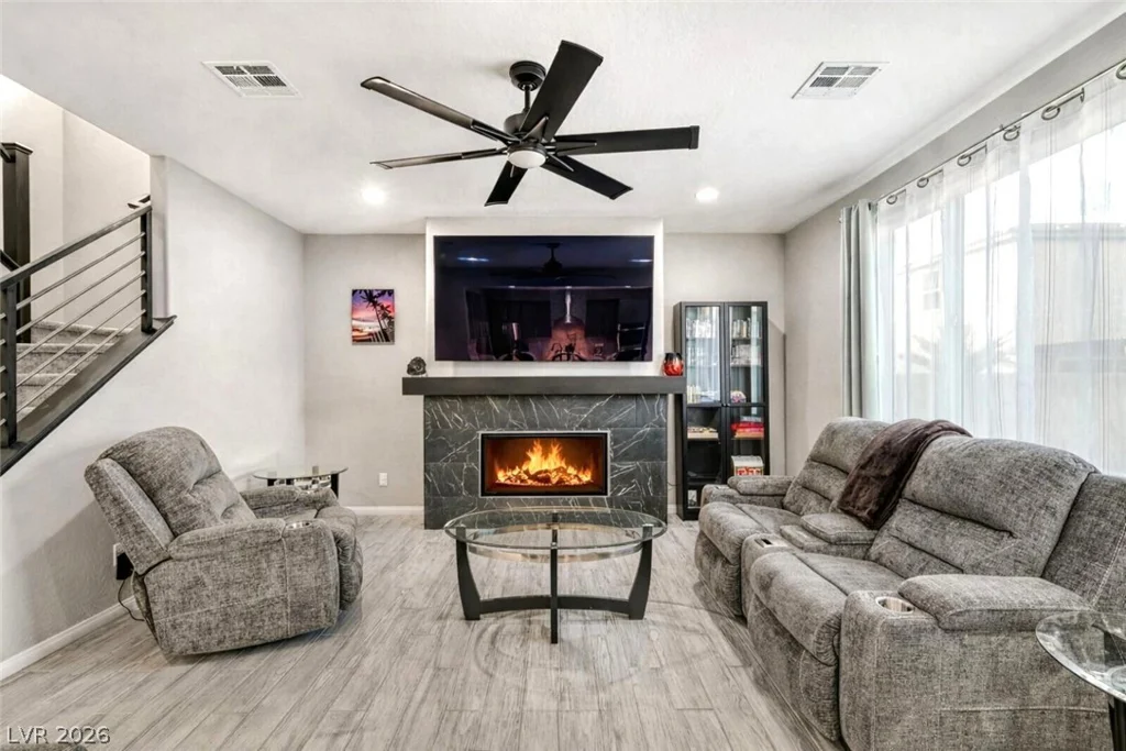 70 Pikiariki, Las Vegas, NV 89183
