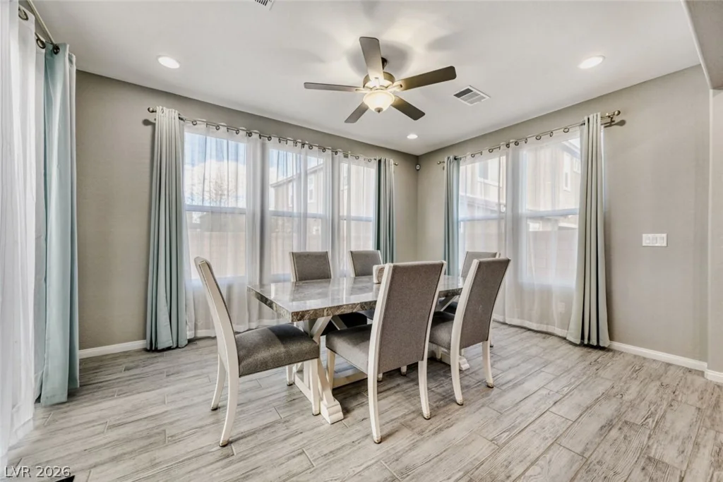 70 Pikiariki, Las Vegas, NV 89183