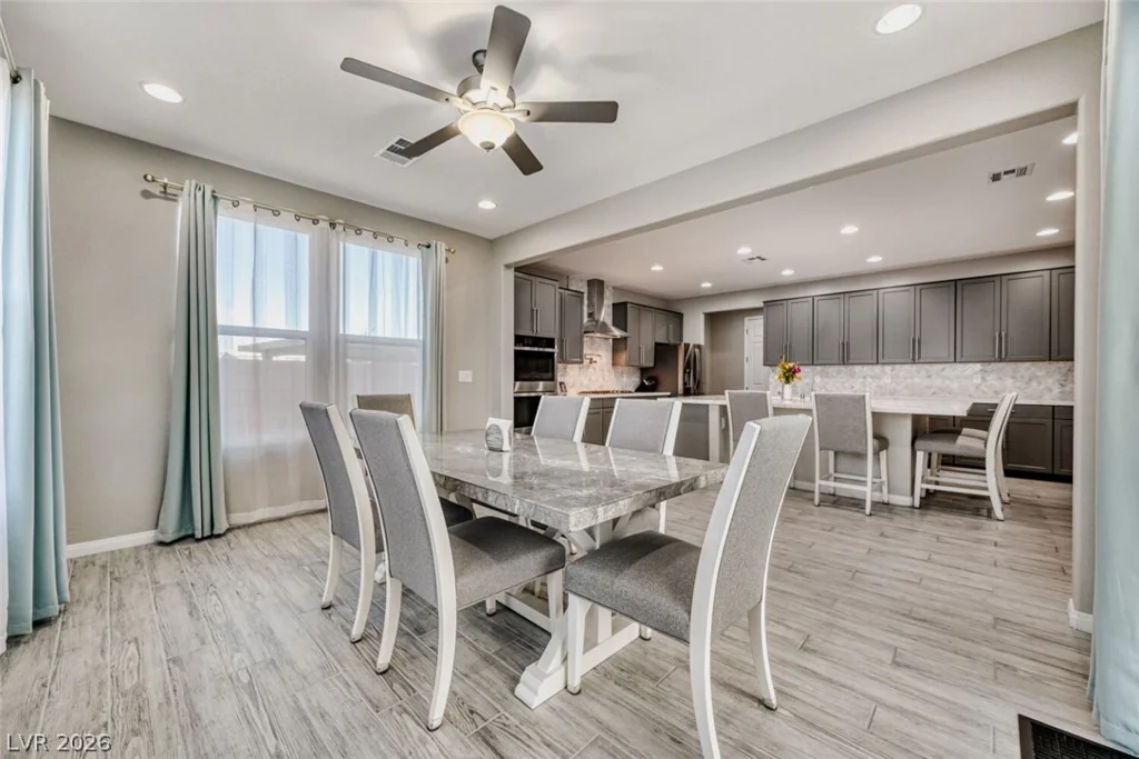 70 Pikiariki, Las Vegas, NV 89183