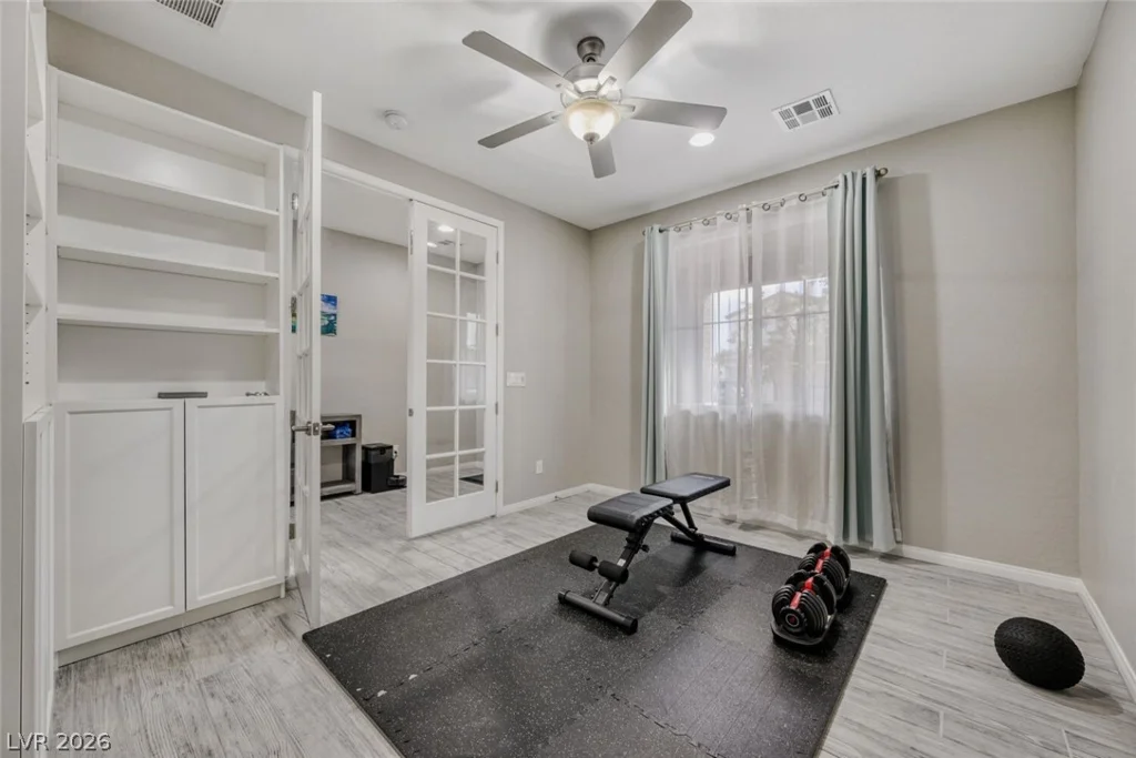 70 Pikiariki, Las Vegas, NV 89183