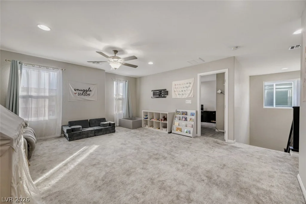 70 Pikiariki, Las Vegas, NV 89183
