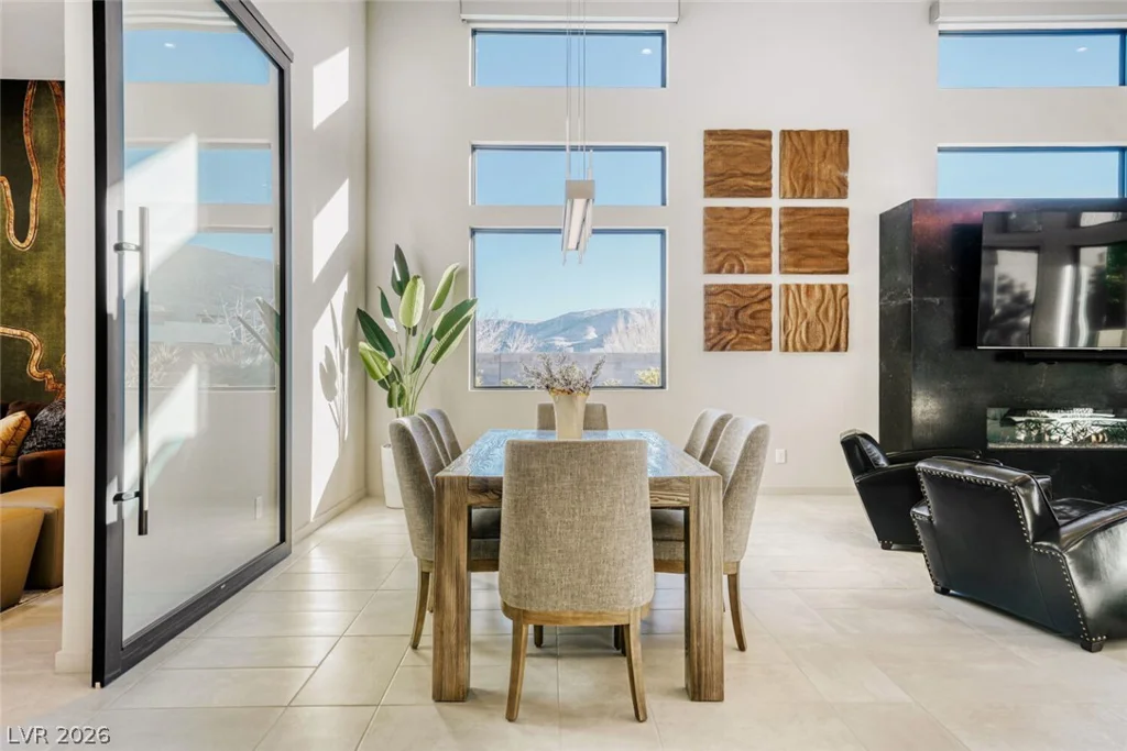 5185 Rock Daisy, Las Vegas, NV 89135
