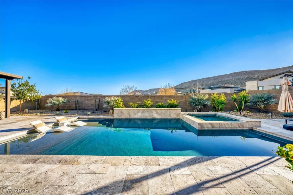 5185 Rock Daisy, Las Vegas, NV 89135