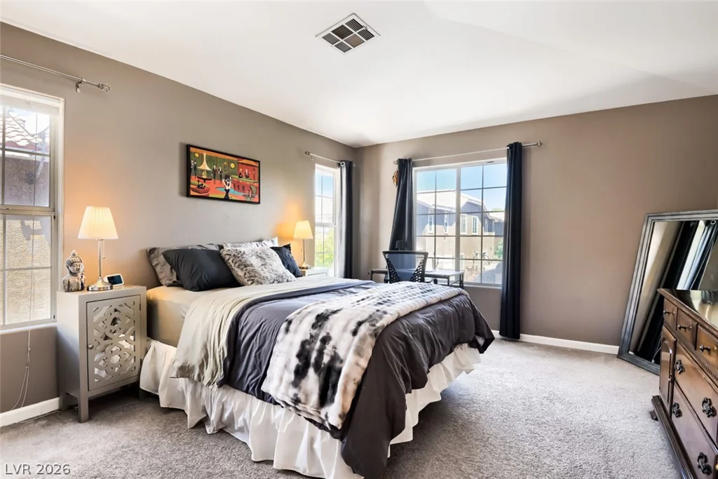 9271 Silver Arrow, Las Vegas, NV 89117