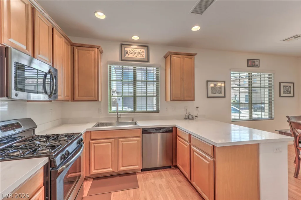 636 Ryan Peak, Henderson, NV 89011