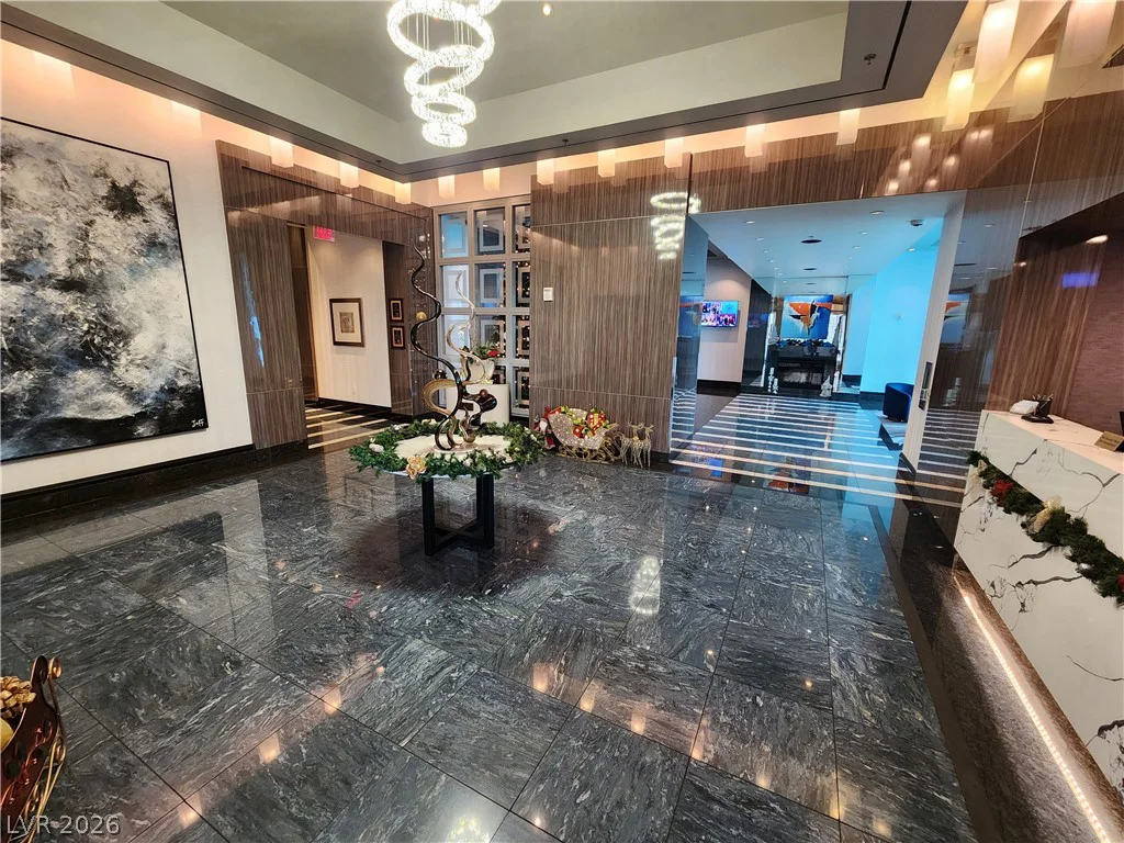 2700 South Las Vegas Boulevard, Las Vegas, NV 89109