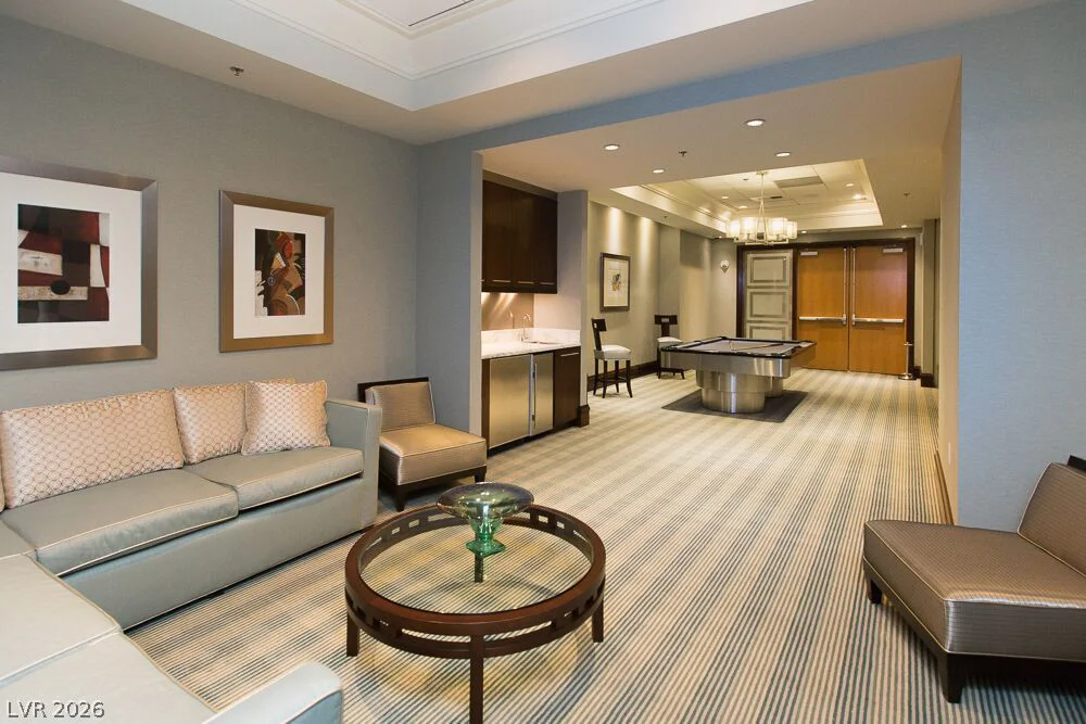 2700 South Las Vegas Boulevard, Las Vegas, NV 89109