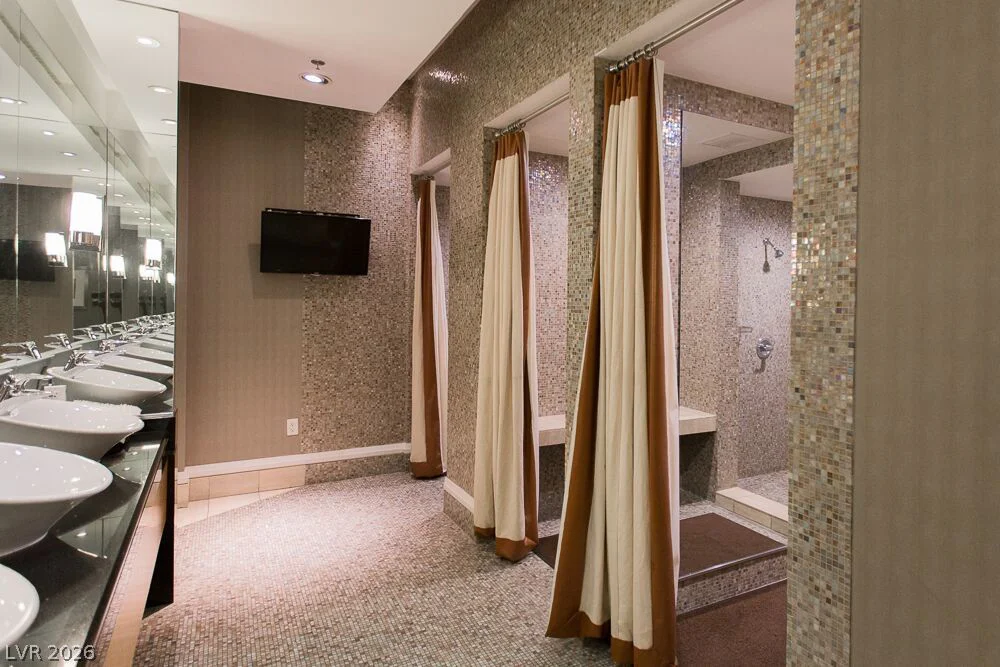 2700 South Las Vegas Boulevard, Las Vegas, NV 89109
