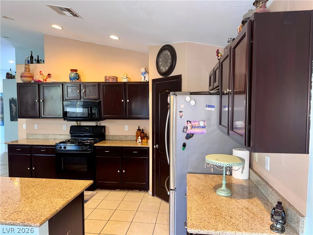 320 Purple Passion, North Las Vegas, NV 89032