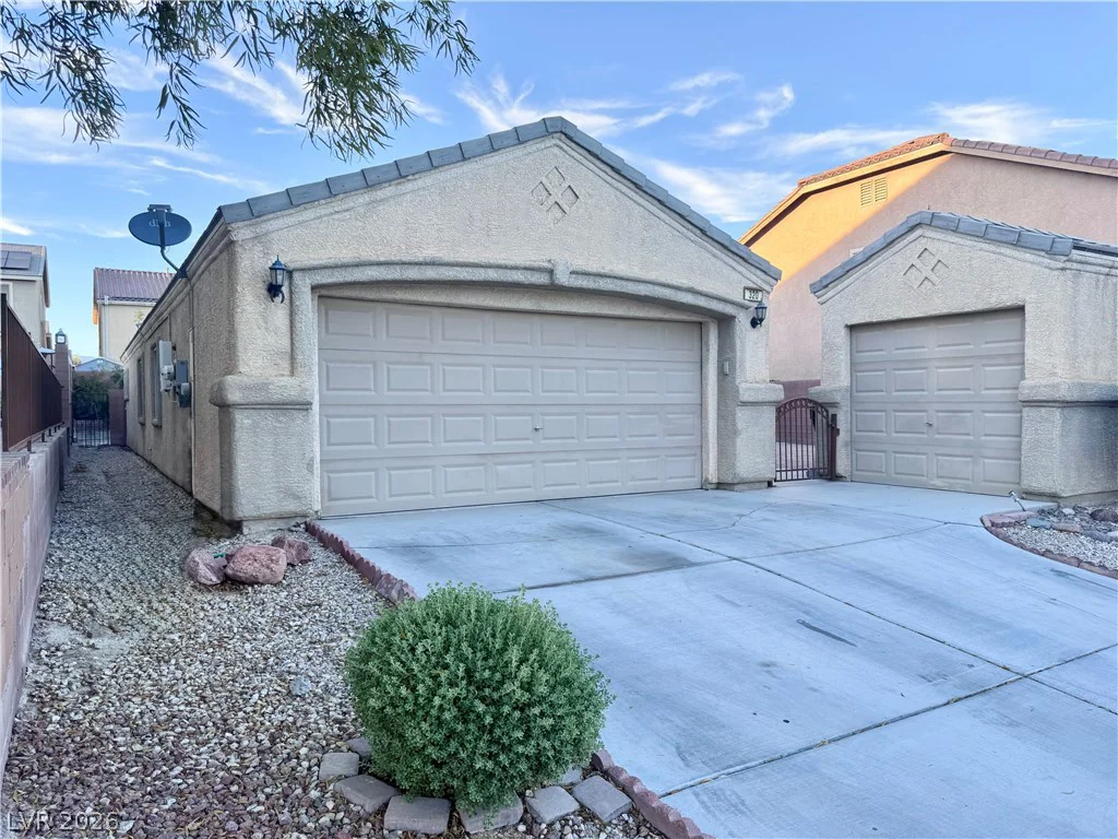 320 Purple Passion, North Las Vegas, NV 89032