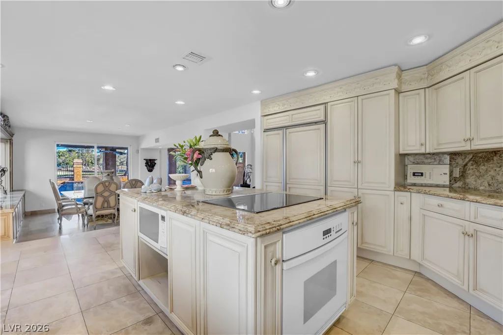 7655 Spanish Bay, Las Vegas, NV 89113