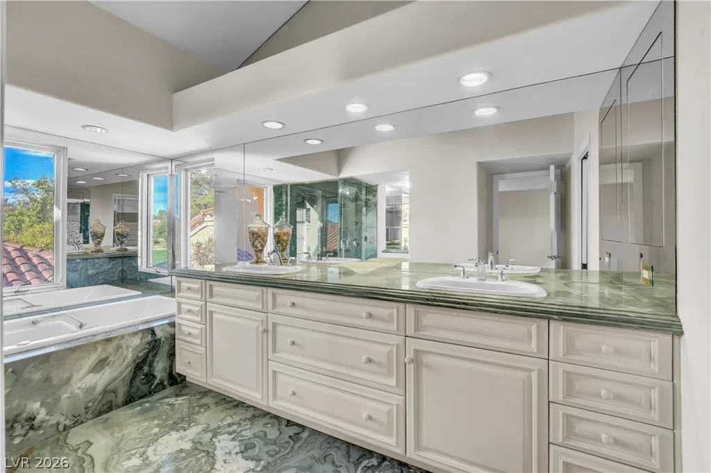 7655 Spanish Bay, Las Vegas, NV 89113