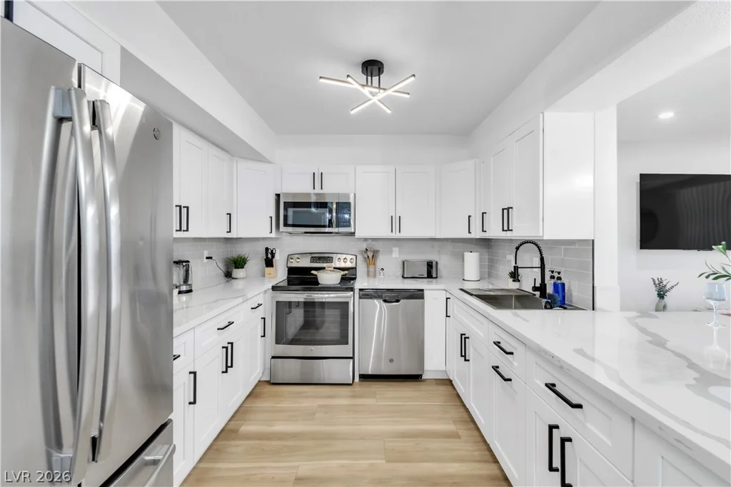 3930 University Center, Las Vegas, NV 89119