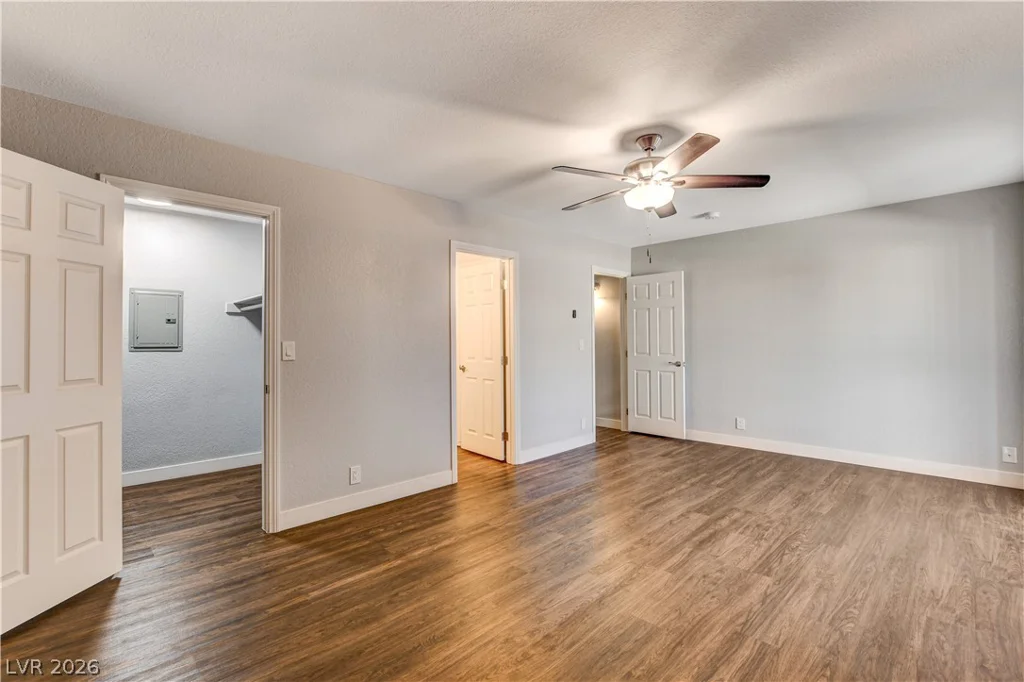 100 Crestline, Las Vegas, NV 89107