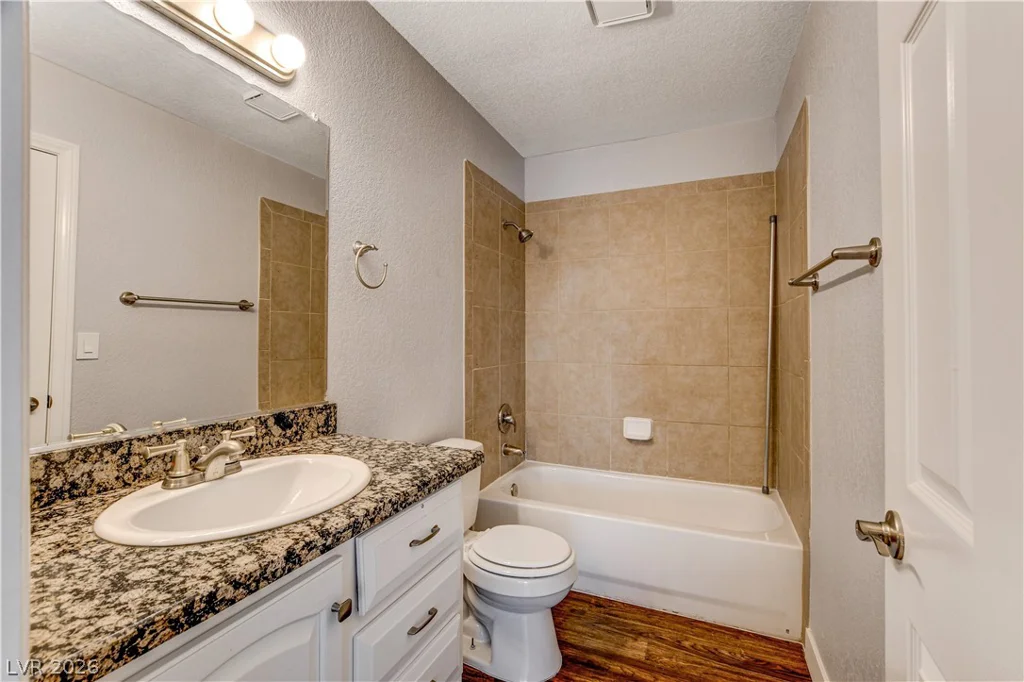 100 Crestline, Las Vegas, NV 89107