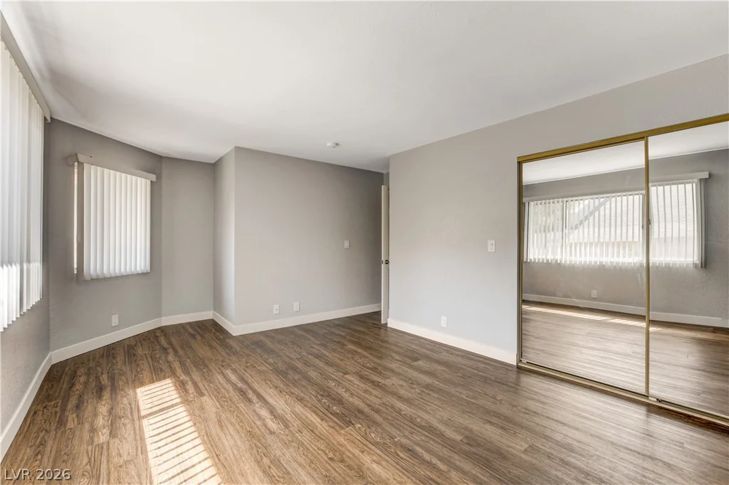 100 Crestline, Las Vegas, NV 89107