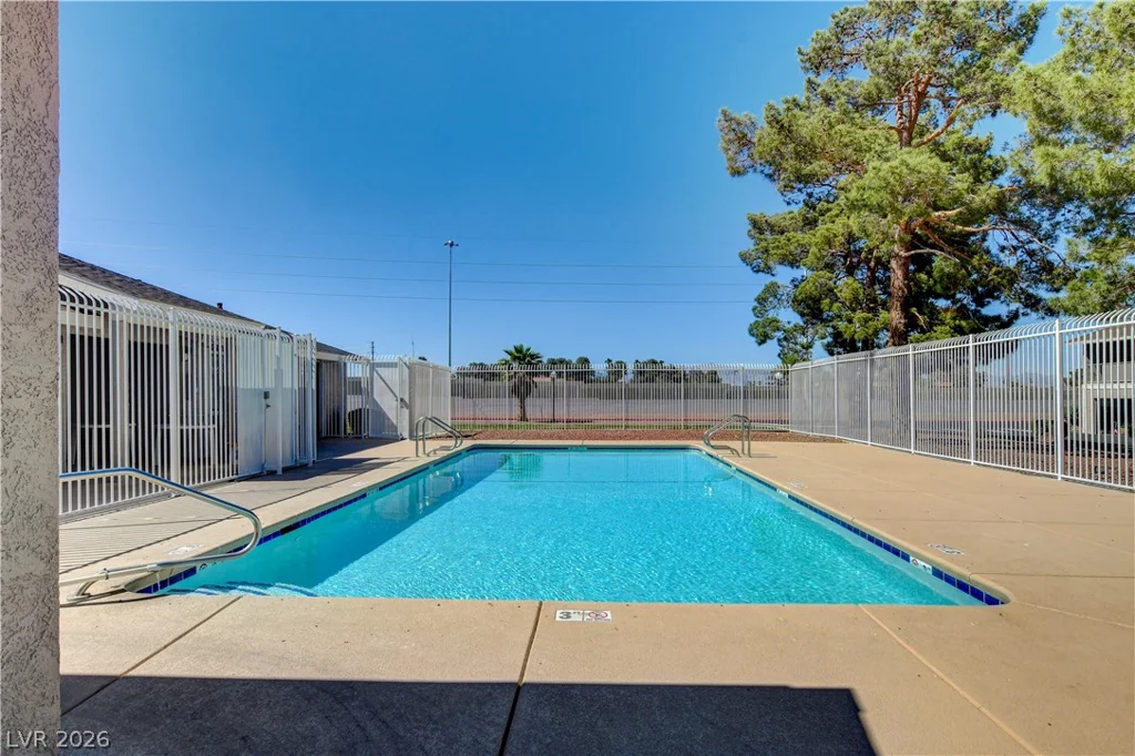 100 Crestline, Las Vegas, NV 89107