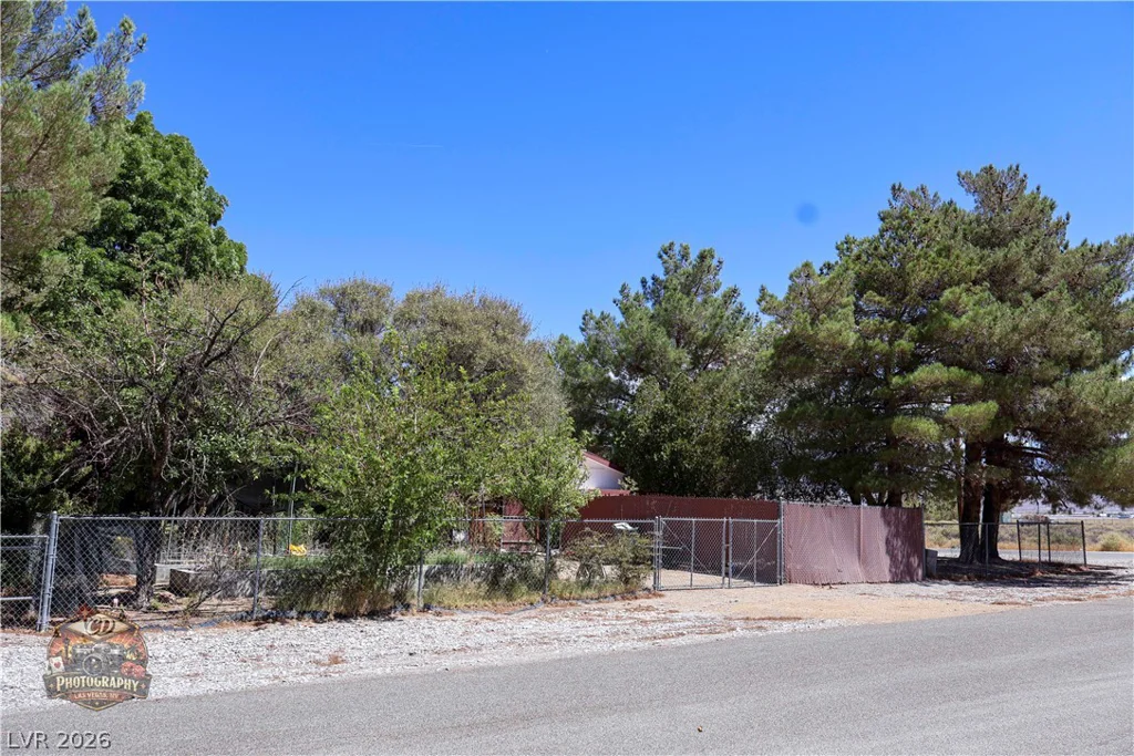1380 Happy, Pahrump, NV 89048