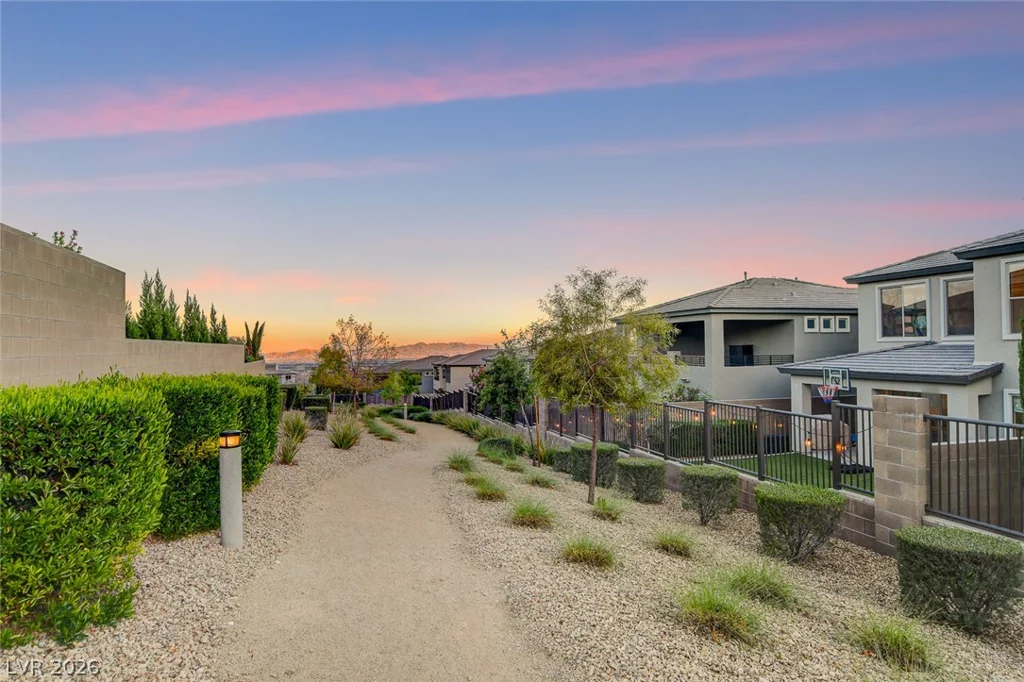 12438 Sunset Sage, Las Vegas, NV 89138