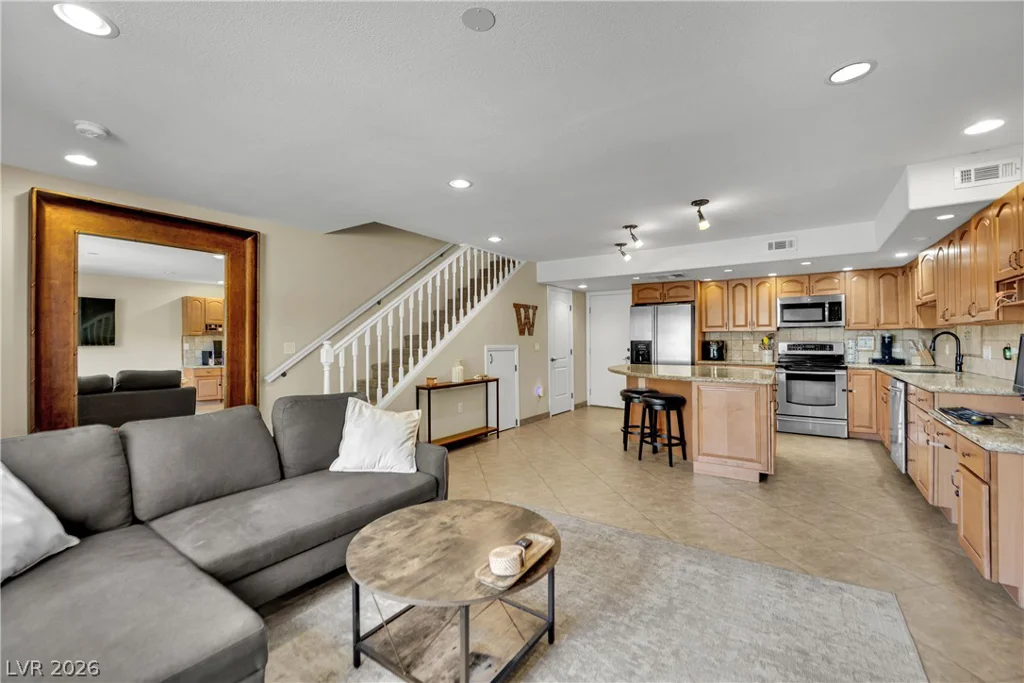 1324 Rawhide, Las Vegas, NV 89119
