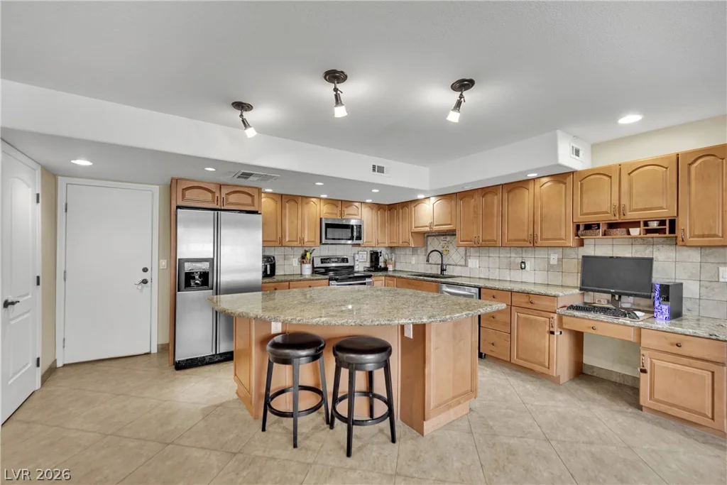 1324 Rawhide, Las Vegas, NV 89119