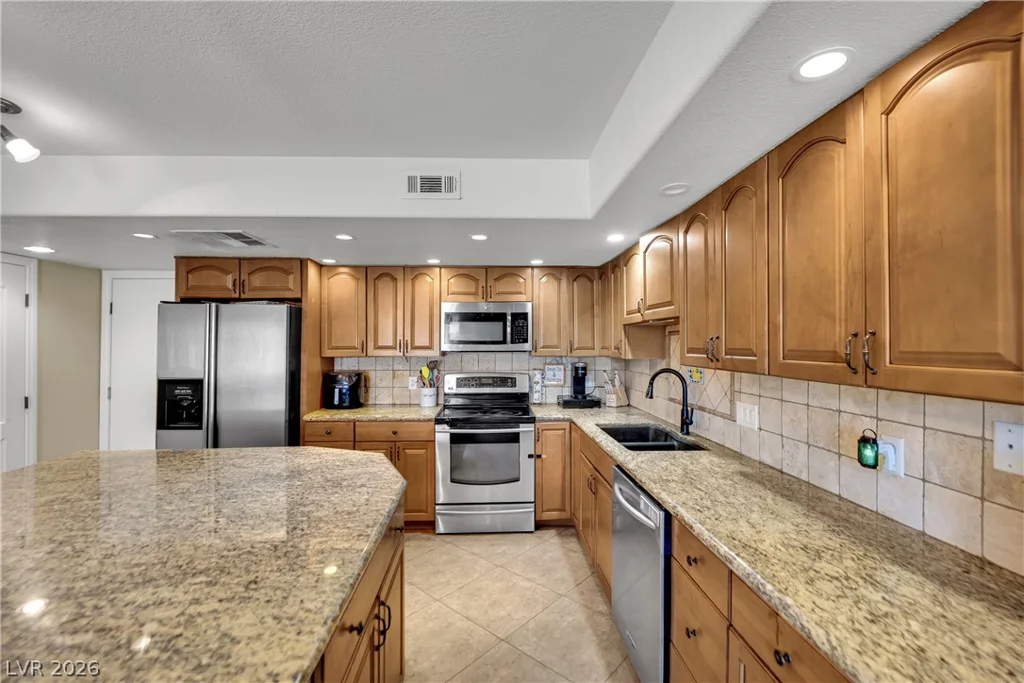 1324 Rawhide, Las Vegas, NV 89119