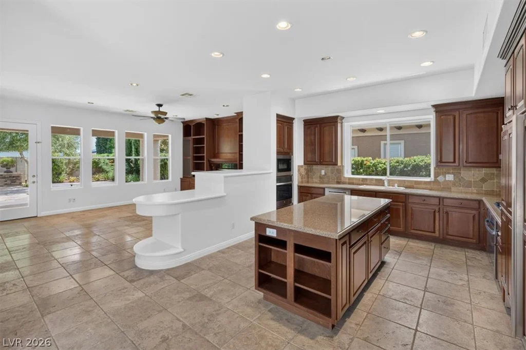204 Surtees Point, Las Vegas, NV 89144