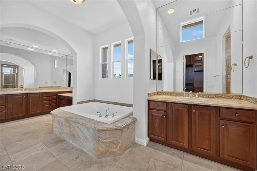 204 Surtees Point, Las Vegas, NV 89144