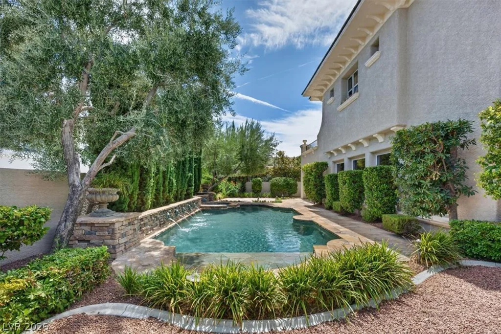 204 Surtees Point, Las Vegas, NV 89144