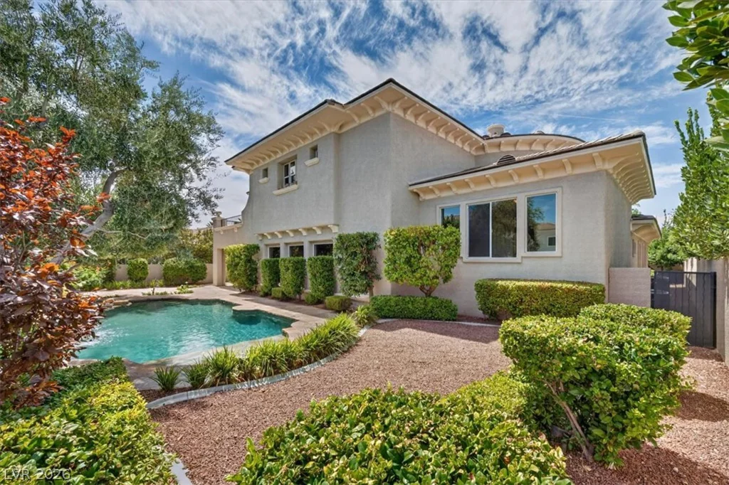 204 Surtees Point, Las Vegas, NV 89144