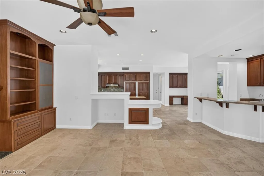 204 Surtees Point, Las Vegas, NV 89144