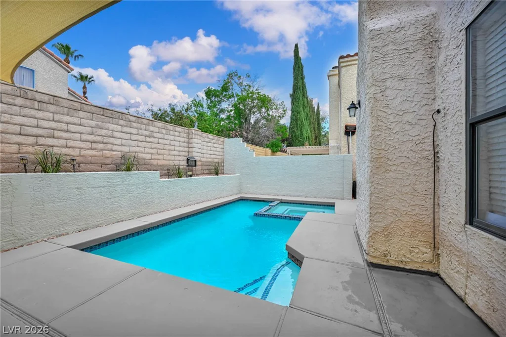 2804 Willow Wind, Las Vegas, NV 89117