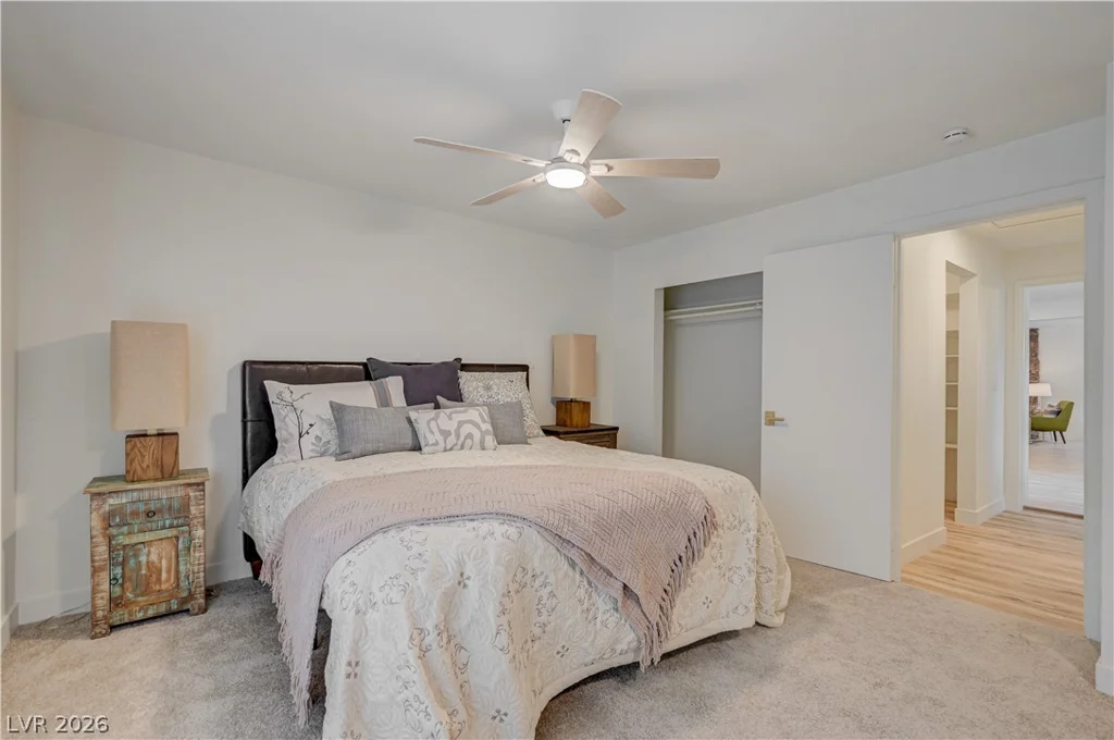 2101 Santiago, Las Vegas, NV 89104