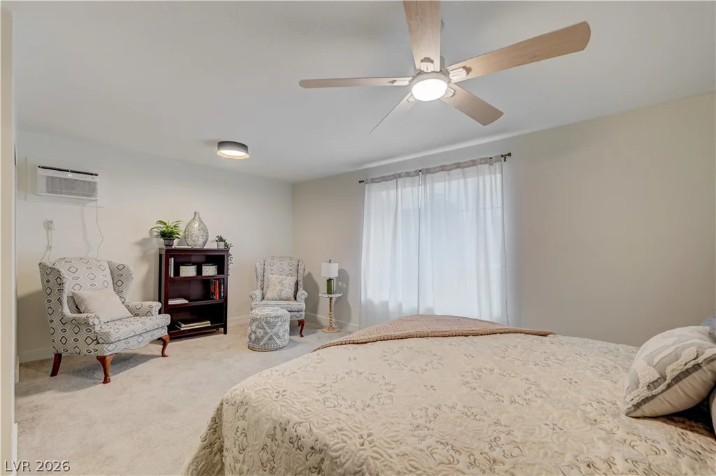 2101 Santiago, Las Vegas, NV 89104