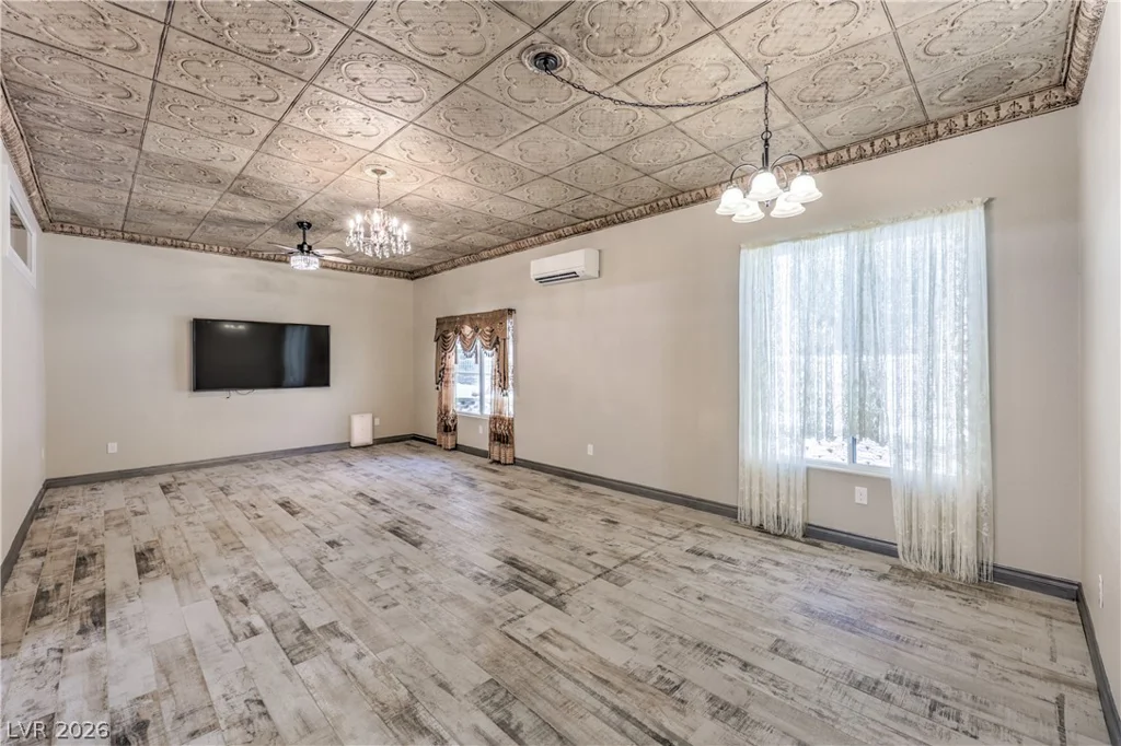 10832 Clarion, Las Vegas, NV 89134