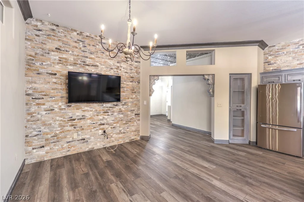 10832 Clarion, Las Vegas, NV 89134