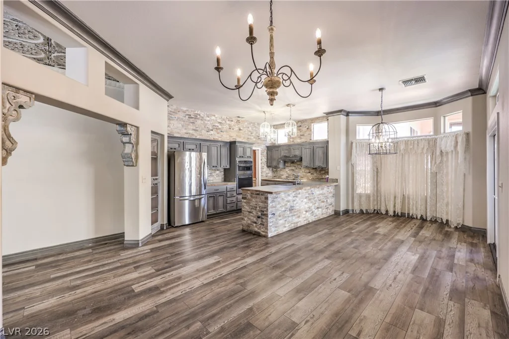 10832 Clarion, Las Vegas, NV 89134