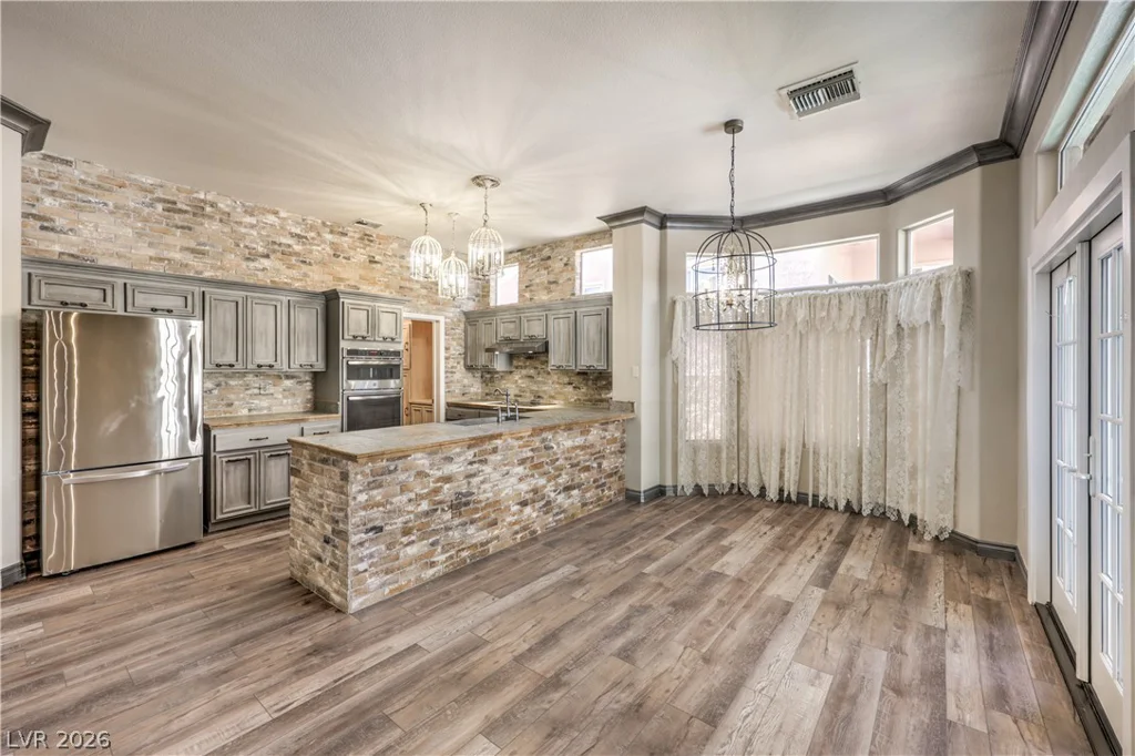 10832 Clarion, Las Vegas, NV 89134