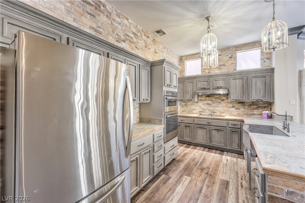 10832 Clarion, Las Vegas, NV 89134