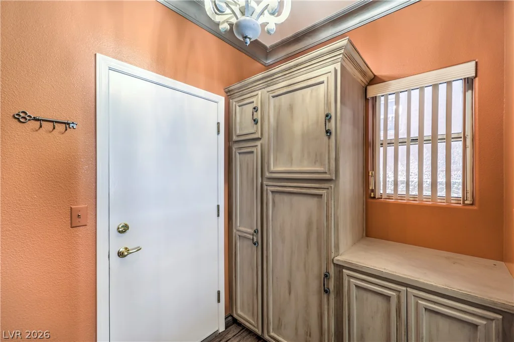 10832 Clarion, Las Vegas, NV 89134