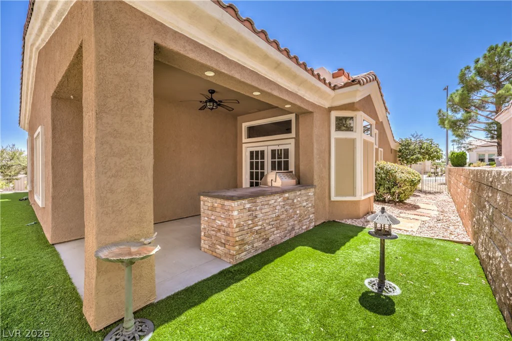 10832 Clarion, Las Vegas, NV 89134