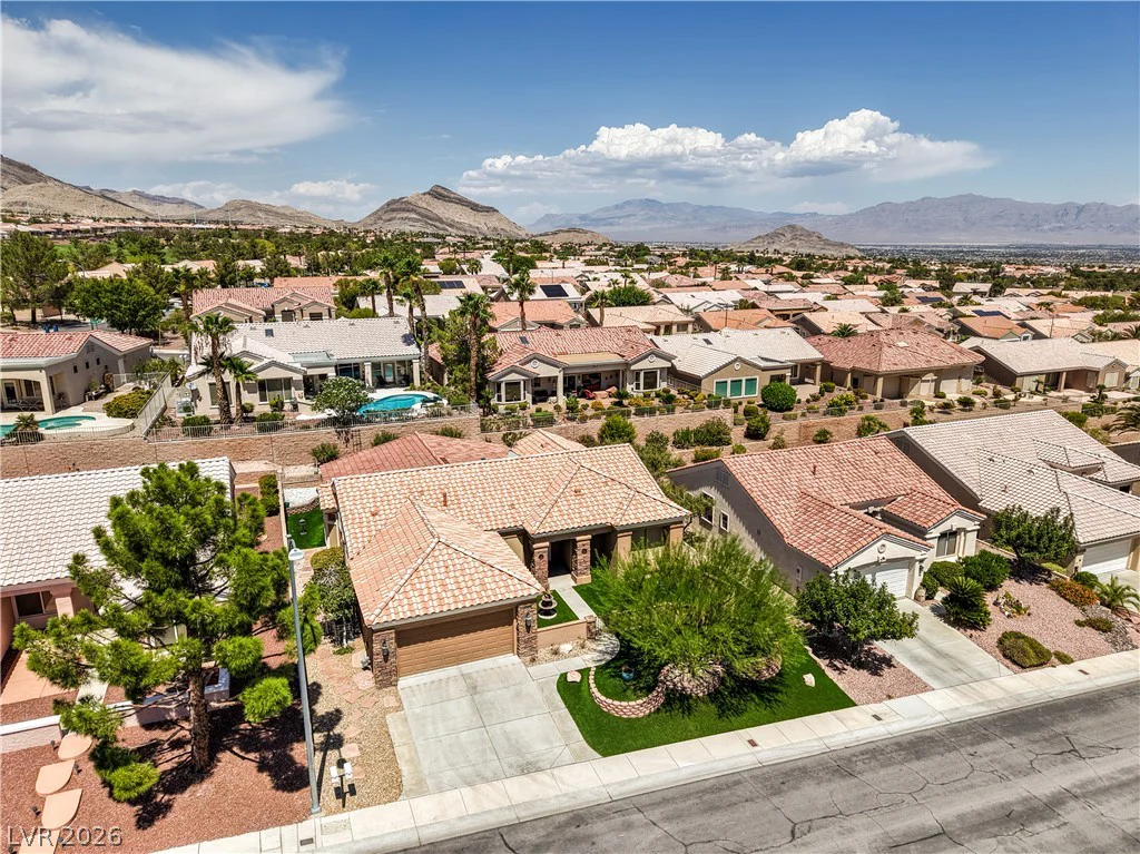 10832 Clarion, Las Vegas, NV 89134