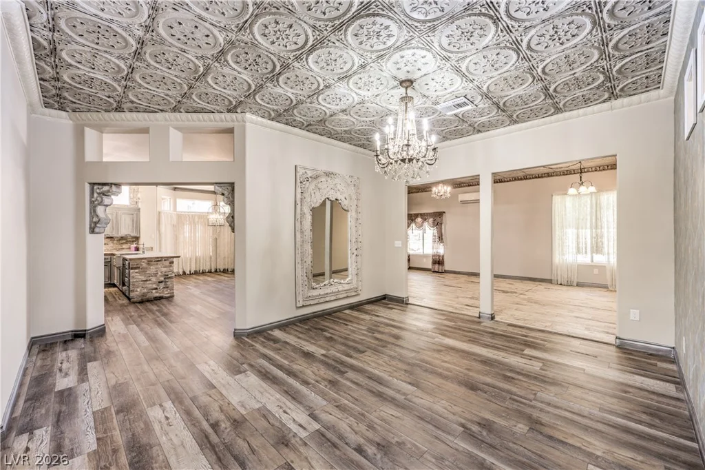 10832 Clarion, Las Vegas, NV 89134