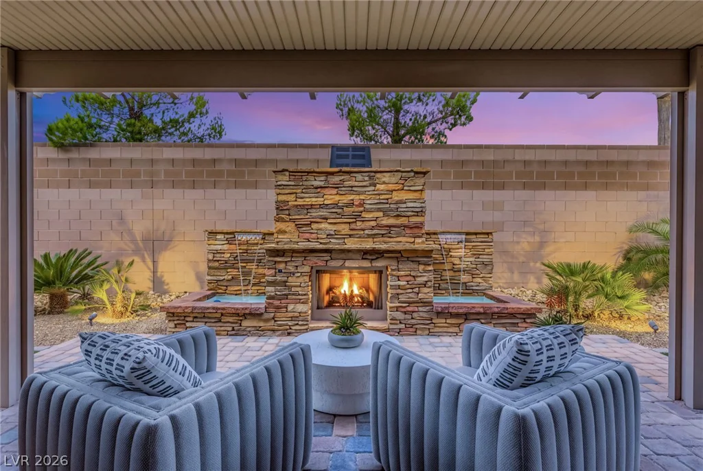 9985 Spider Creek, Las Vegas, NV 89149