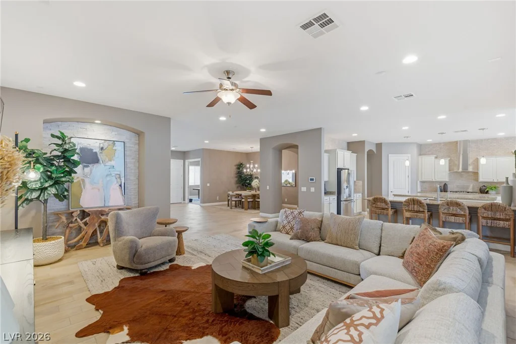 9985 Spider Creek, Las Vegas, NV 89149