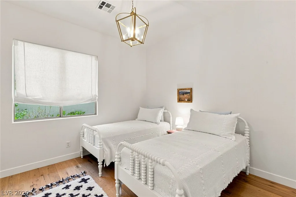 8 Pine Hollow, Henderson, NV 89052