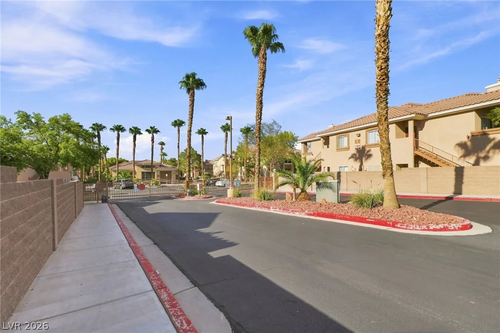 1050 Cactus, Las Vegas, NV 89183