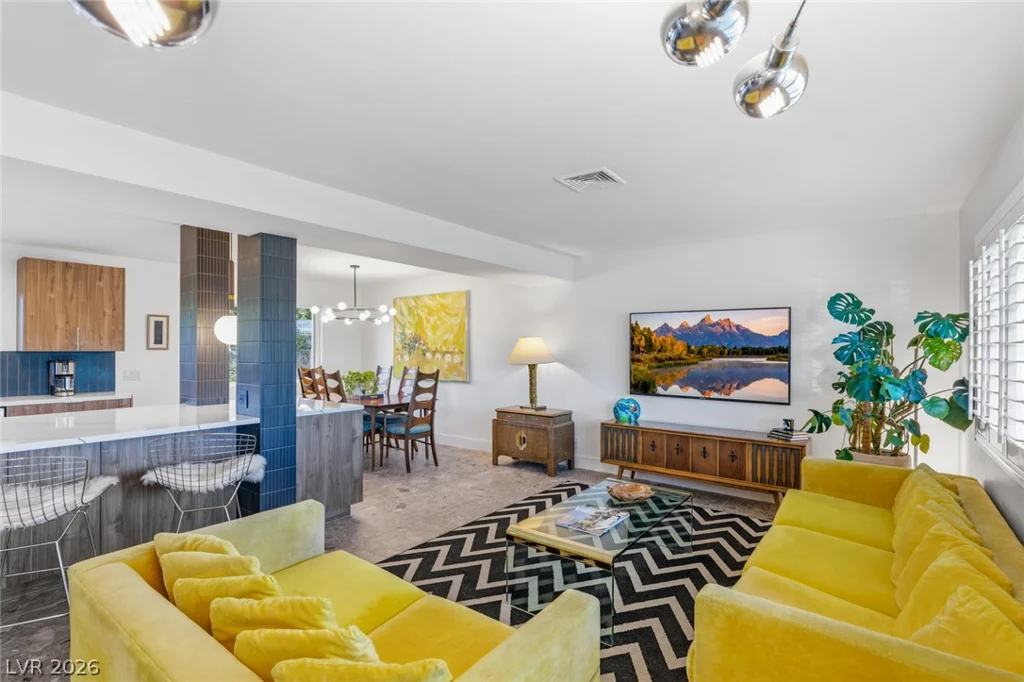 1594 Ottawa, Las Vegas, NV 89169
