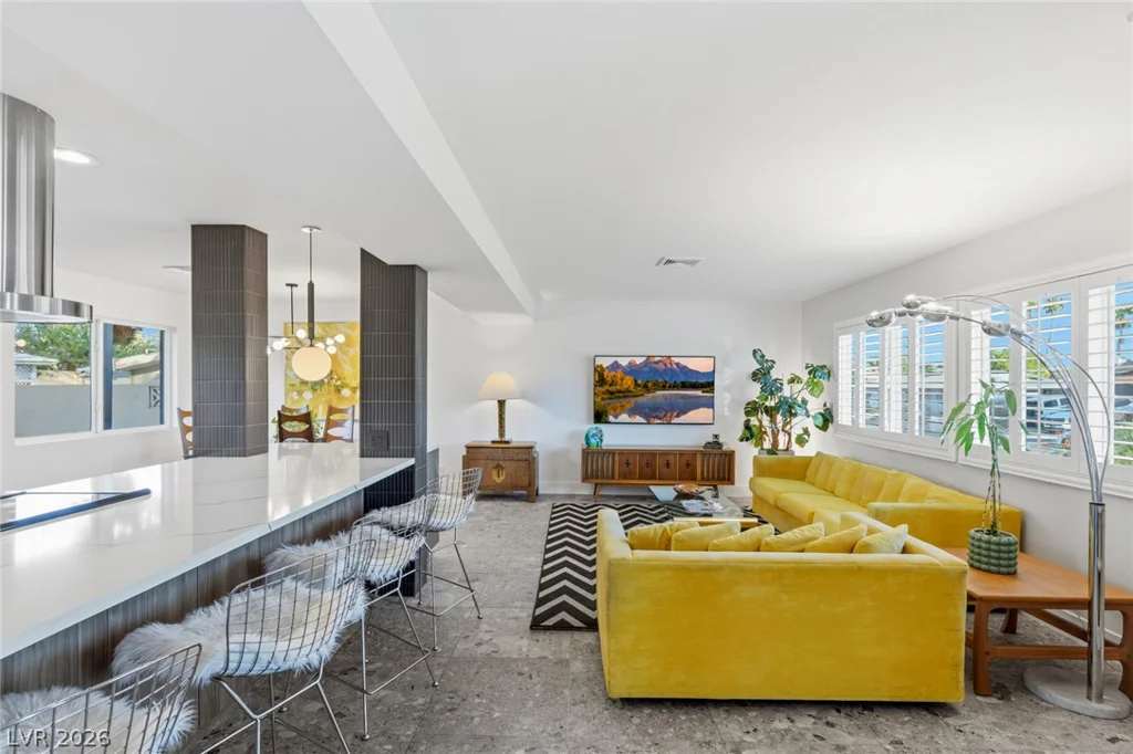 1594 Ottawa, Las Vegas, NV 89169